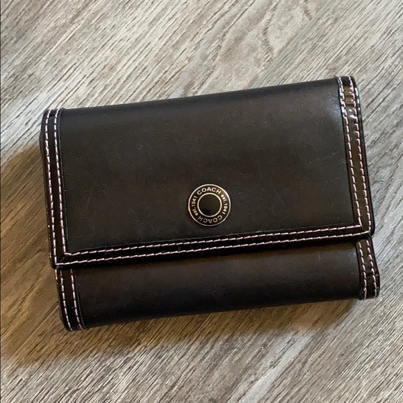 Coach Handbags - Coach leather trifold wallet, patent leather trim